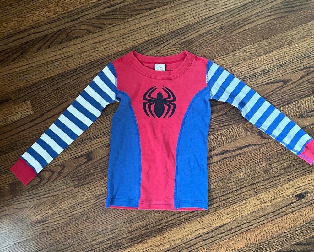 Hanna Andersson Boy's Spiderman Long Sleeve Pajama Shirt - 5 / 110 *TOP ONLY*